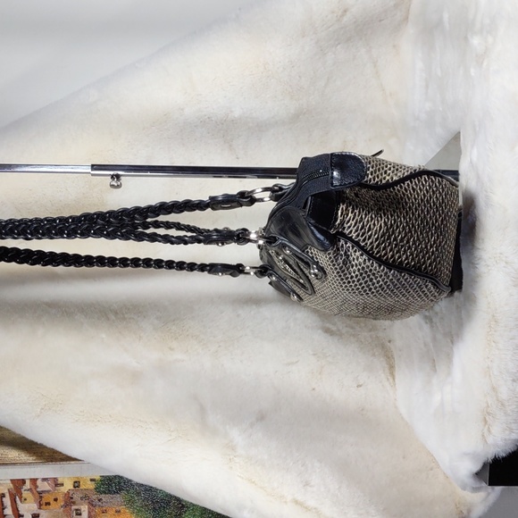 MC Marc Chantal Woven Rattan/Croc Embossed Leather Shoulder Bag - Picture 3 of 12